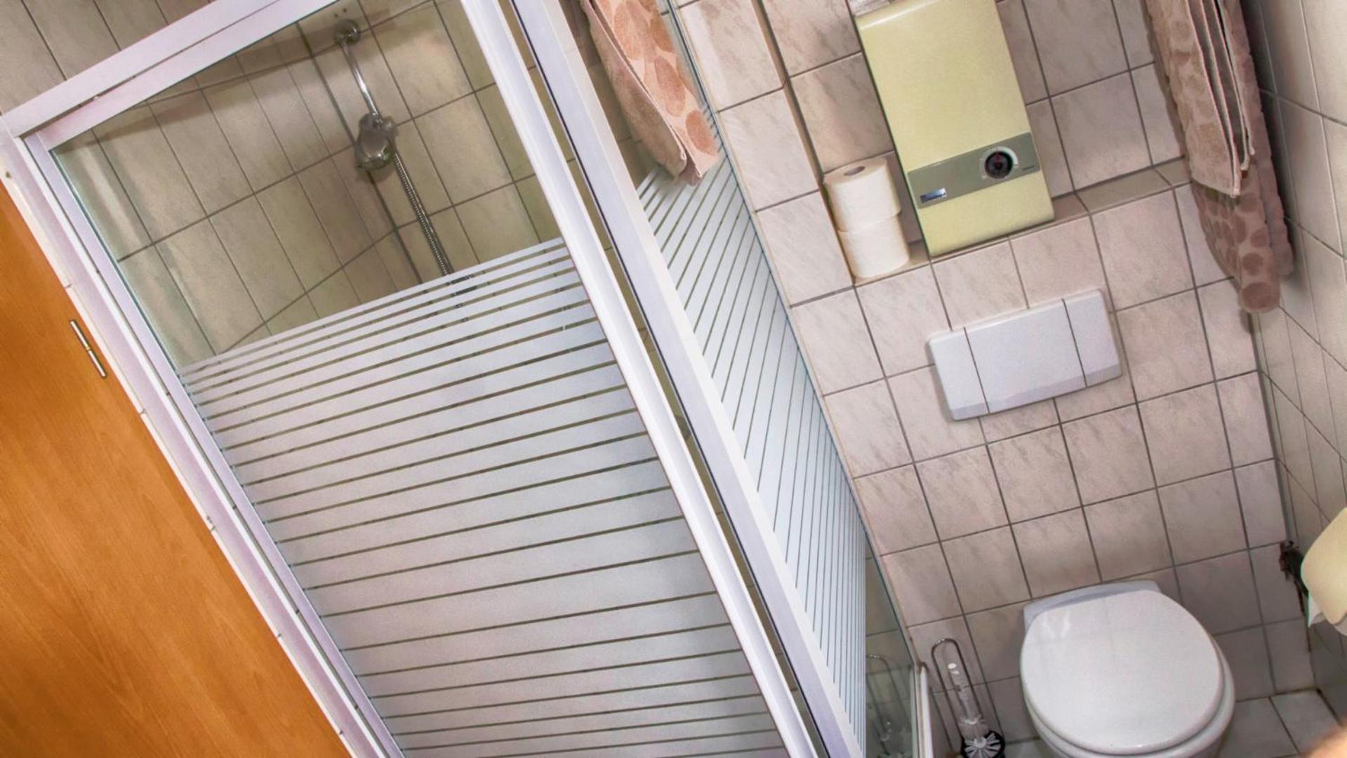 Pension Und Ferienwohnungen Bachmann Wolfersheim Экстерьер фото