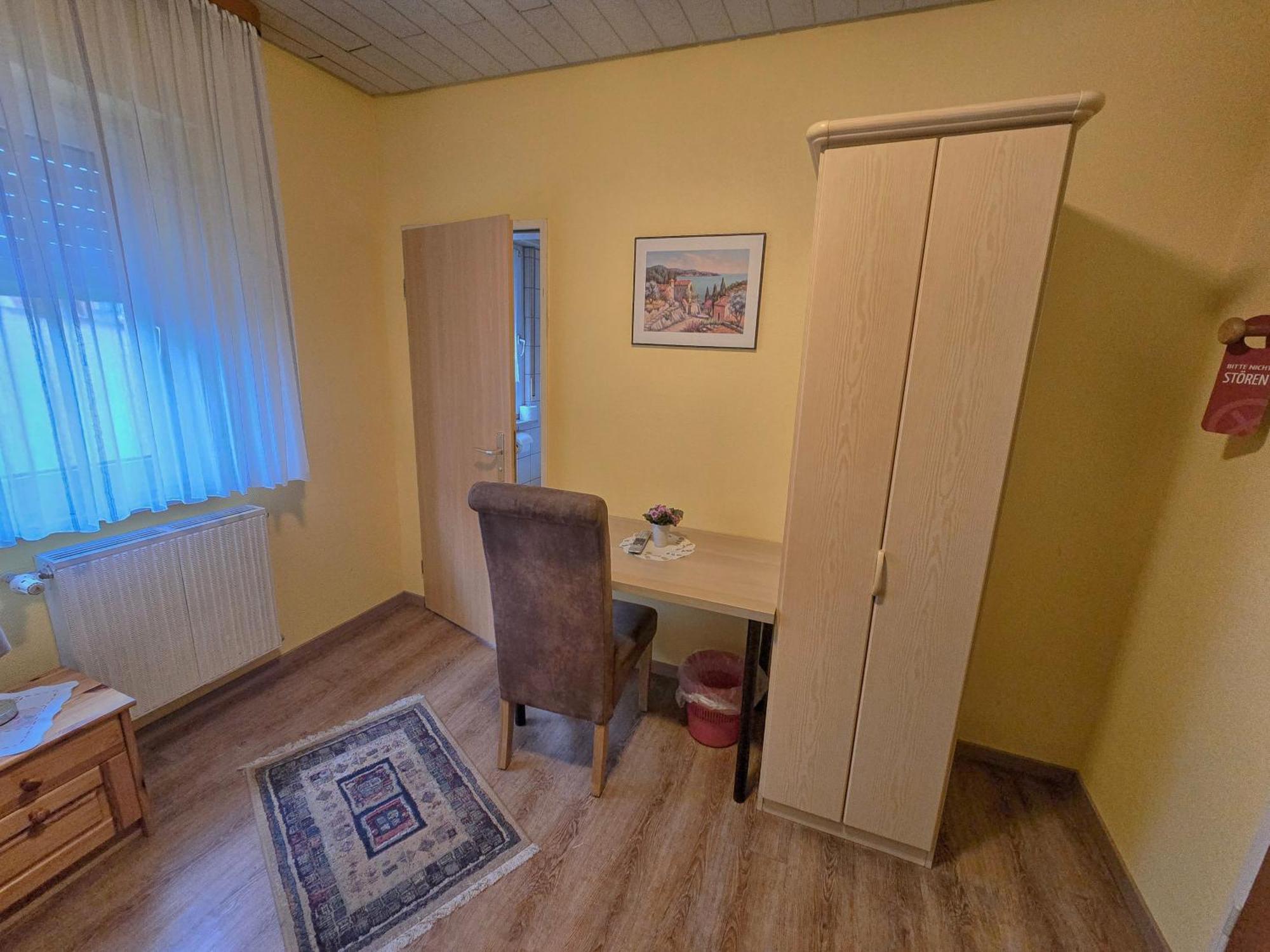 Pension Und Ferienwohnungen Bachmann Wolfersheim Номер фото